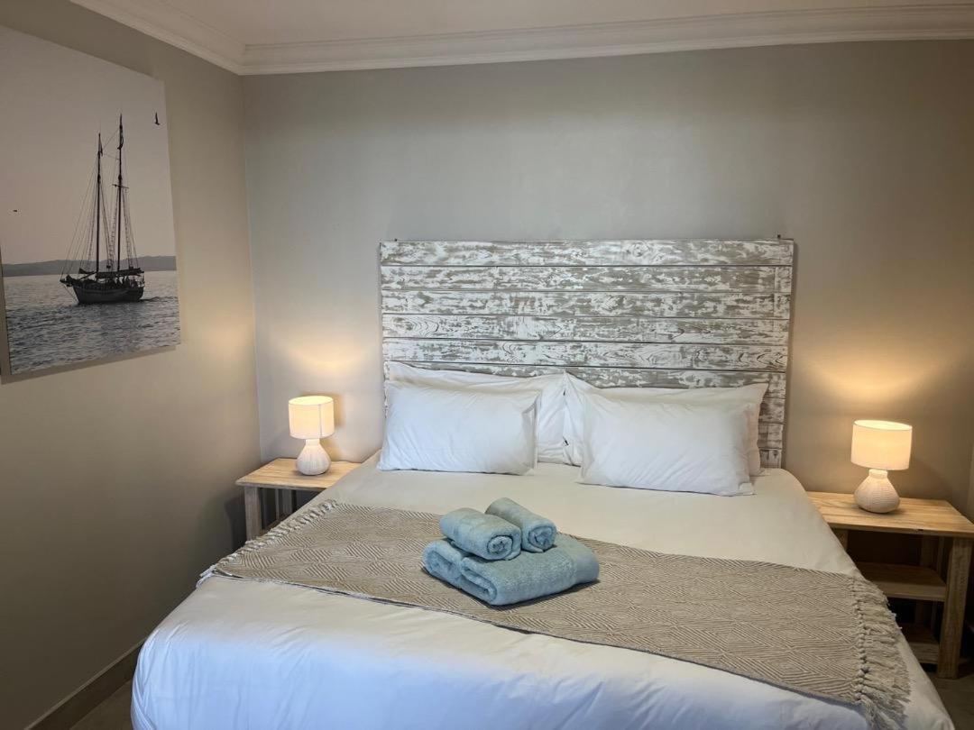 White Sands Self-Catering Units Wilderness Phòng bức ảnh